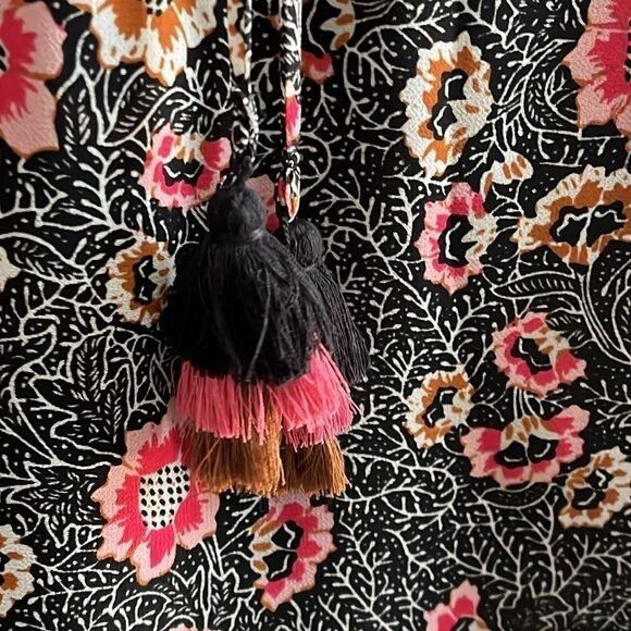 Rebecca Minkoff Ghiradelle Off Shoulder Ruffled Top Small Floral Black halter - Picture 2 of 11